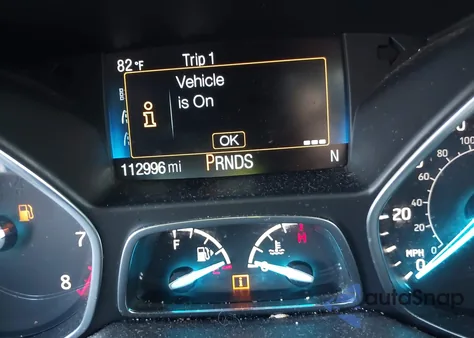 2018 Ford Escape S z USA, uszkodzony, nr VIN 1FMCU0F76JUB50349